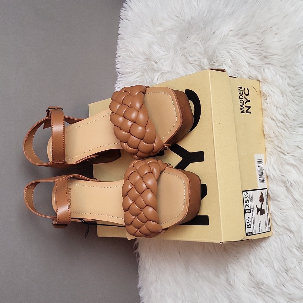 Madden NYC Cognac Braided Heel Sandals Women's Shoe Size 8.5 NIB - Picture 2 of 5